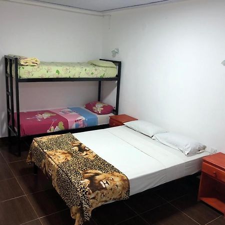 Iguazu Apart Hostel Puerto Iguazú Zewnętrze zdjęcie