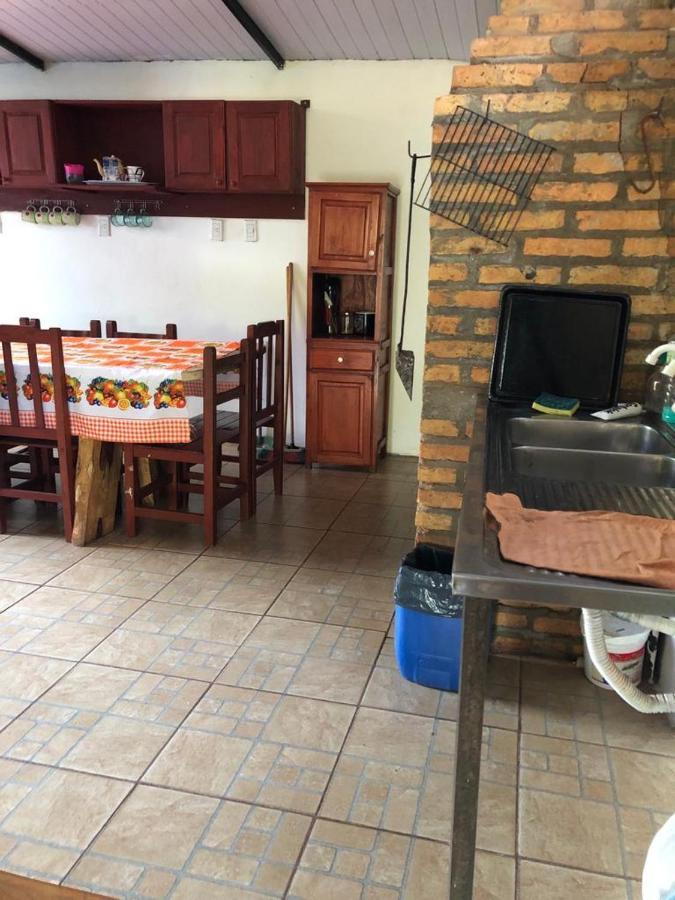 Iguazu Apart Hostel Puerto Iguazú Zewnętrze zdjęcie